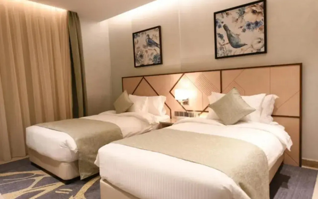 Renee Suite