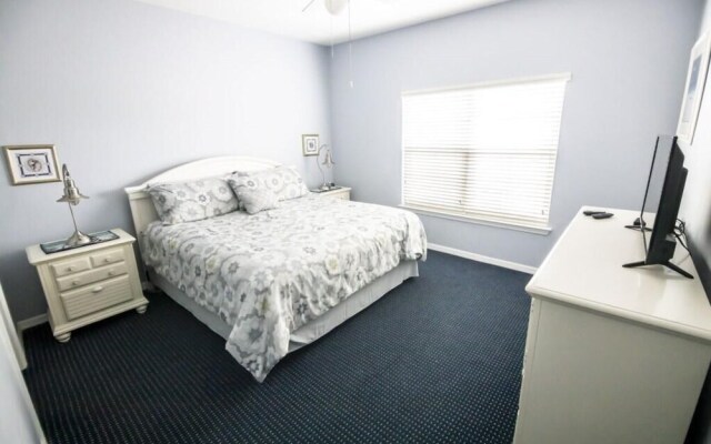 Peaceful Runaway Beach Condo