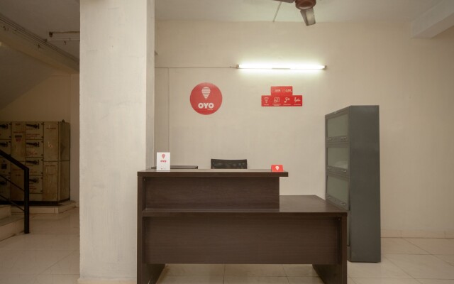 OYO Flagship 24454 OMR Hindustan Univ