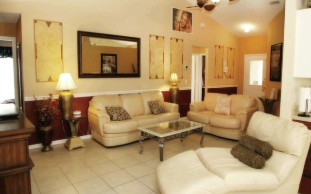 Loyalty Vacation Homes Davenport