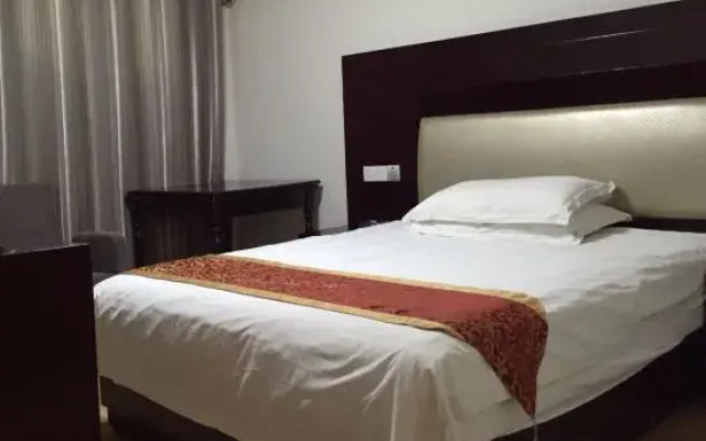 Hua Long Business Hotel