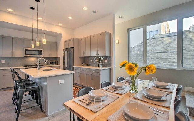 Modern Denver Townhome w/ Rooftop Terrace!