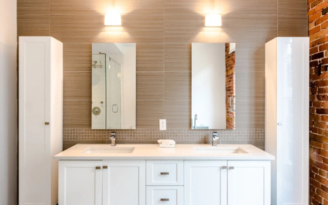 1861 Grand Loft in Old Port by Nuage
