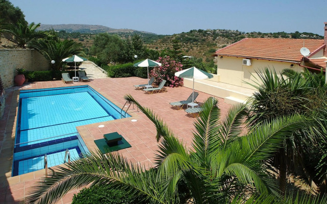 Stratos Villas