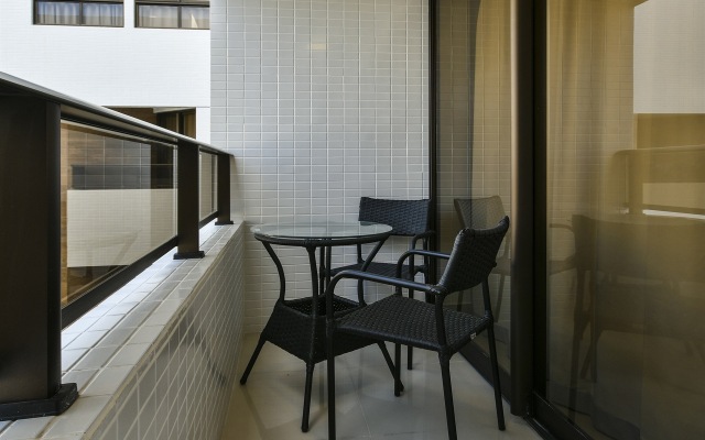 Littoral Gold Flat