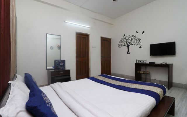 OYO 24591 Mishra Residency Newtown