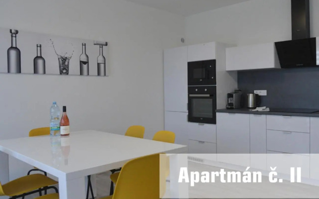 Apartmány U koupaliště