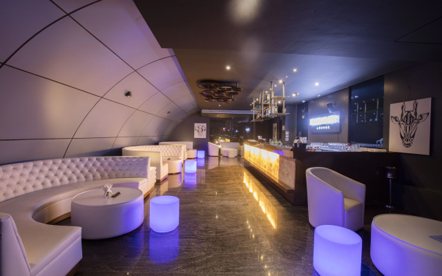 Sapphire Premium Hotel & Suite