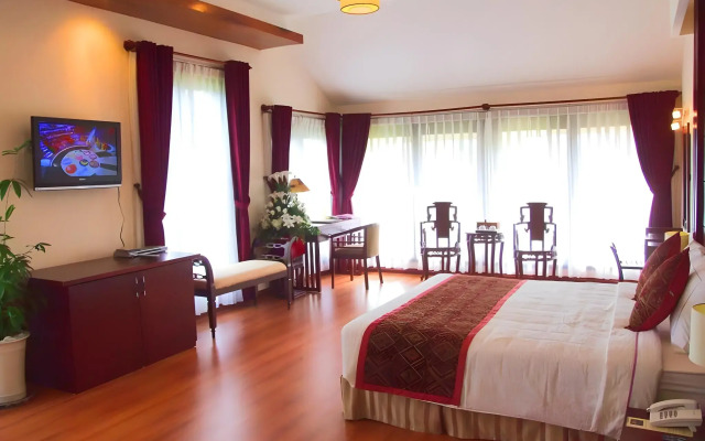 VietStar Resort & Spa