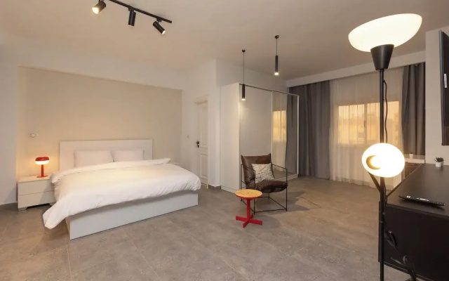 Host Prime Boutique hotel 04