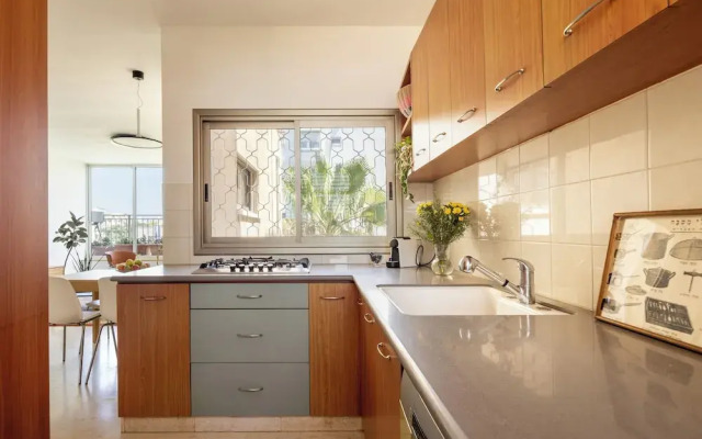 Old North Green Oasis by Sea N' Rent