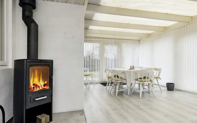 4 Star Holiday Home in Vaeggerlose