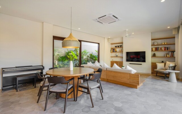 Luxe & Modern 3BR Villa Uni