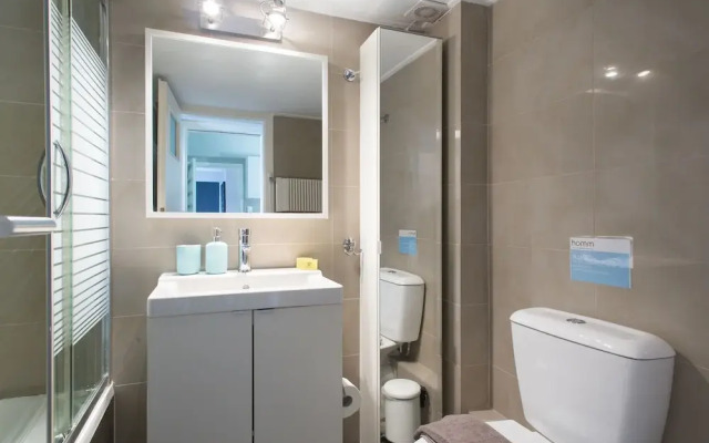 Apartment 102m² - Roof Garden with Acropolis View