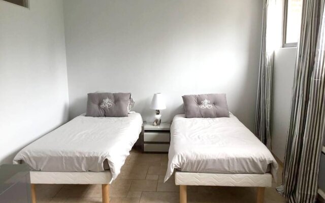 Apartment With 2 Bedrooms in Ingouville, With Enclosed Garden and Wifi