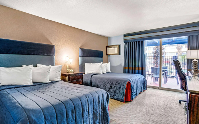 Travelodge by Wyndham Las Vegas Center Strip