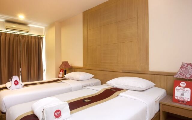 曼谷三6体育馆地标奈达酒店(Nida Rooms Triple 6 Stadium Landmark)