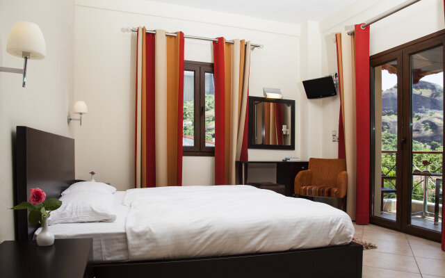 Meteoritis Hotel