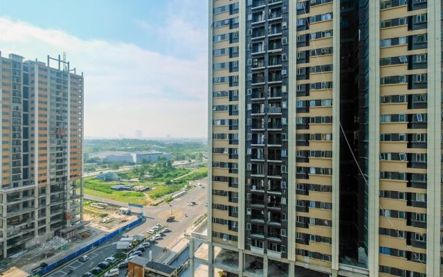 Elegant Studio at Meikarta Apartment