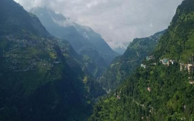 Vijeta Luv Kush Guesthouse By Stayapart