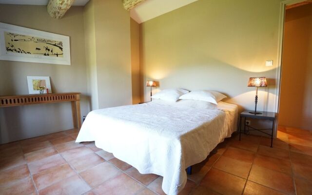 VILLAS DU LUBERON - Le Mas des Vignes