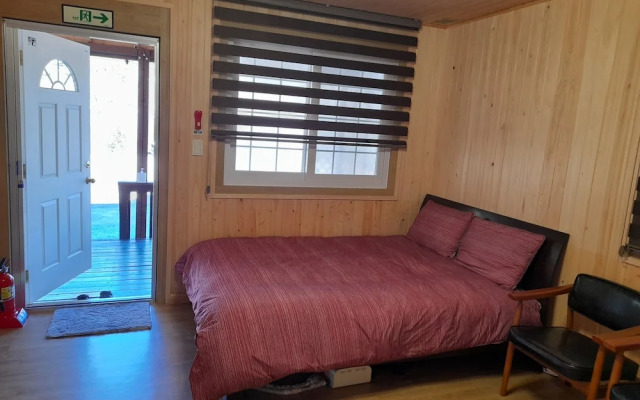 Izmir Pension