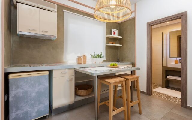 Mirsini Studios & Apartments