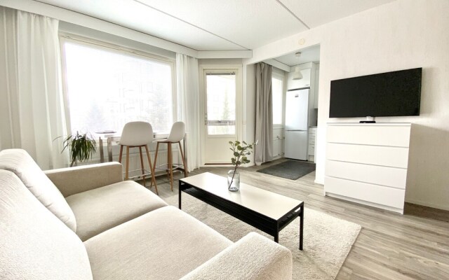 TH City Suite 1