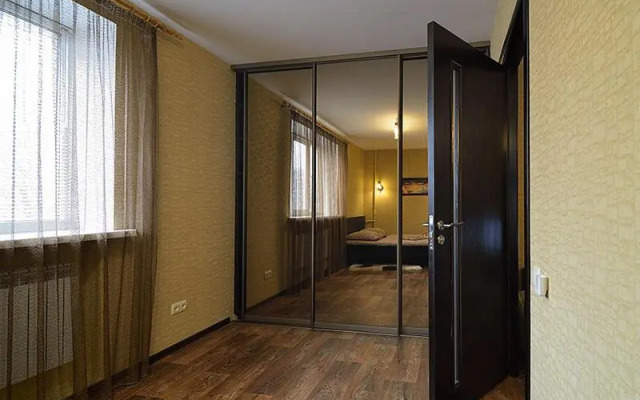 Квартира на пр. Яворницкого