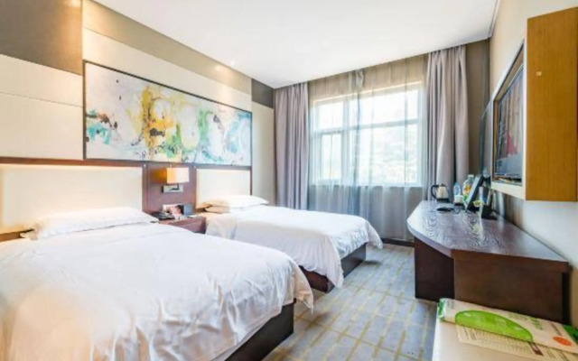 Fuya Boutique Hotel (Xinzheng Sias International College Branch)