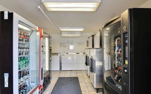 Motel 6 Santa Maria, CA - North