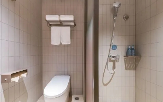 HanTing Hotel (Suzhou Industrial Park Fangwanjie Subway Station)