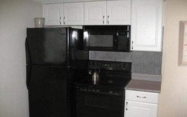 The Diplomat Beach Club Suites