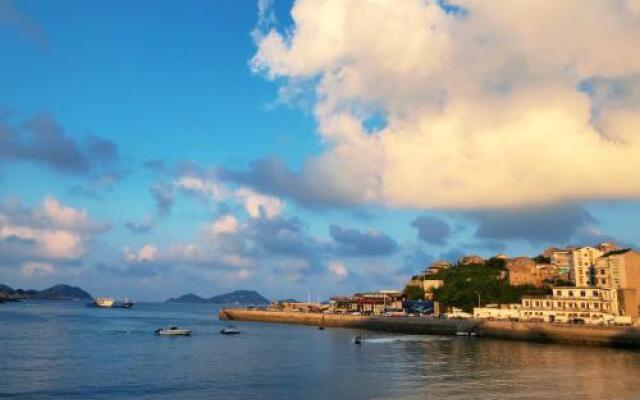 Nuan Nuan Yi She Guesthouse