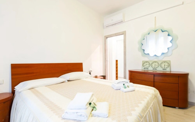 Gambara Bright Flat