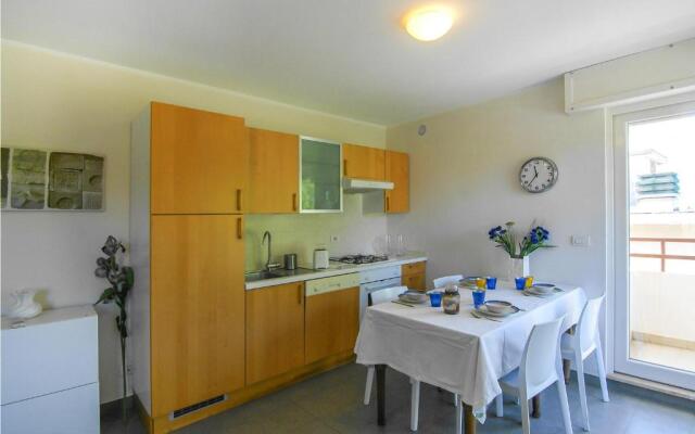 Nice apartment in Lavagna with 2 Bedrooms and WiFi