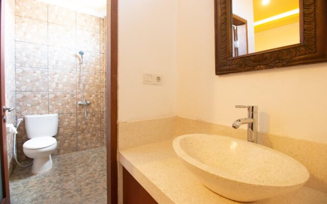 OYO 401 The Frog Homestay Sanur