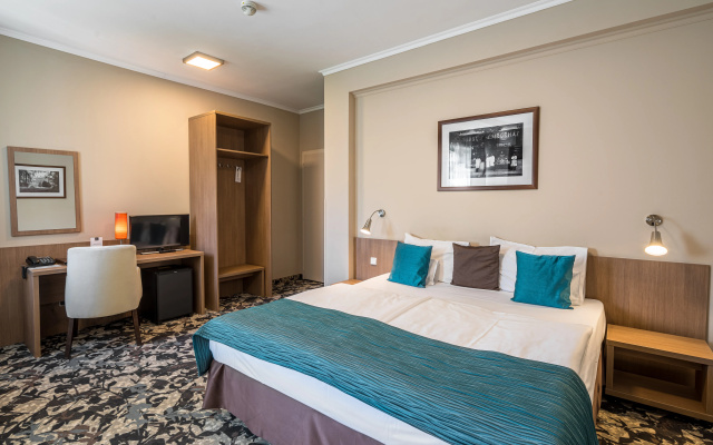 Erzsebet Kiralyne Hotel