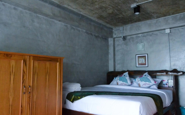 Baan Tubkaek Hotel