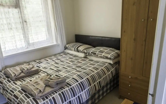 Shanklin Beach - Napier Apartment