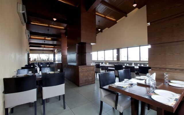 Coraltree By Goldfinch Hotels Bangalore