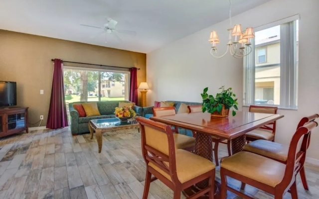 2735calab 4 Bedroom Townhouse