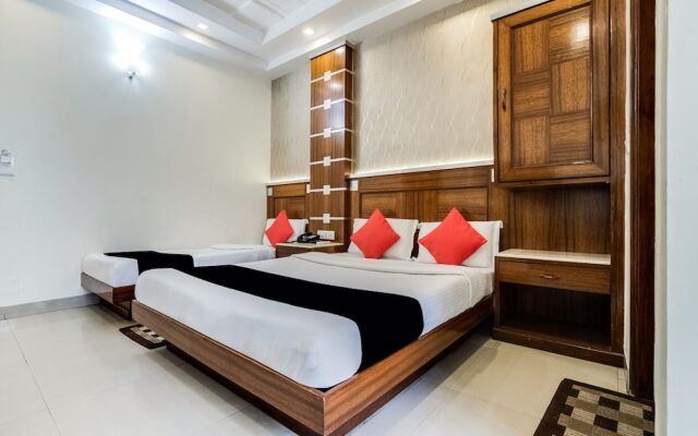 Capital O 312 Hotel Aster Inn