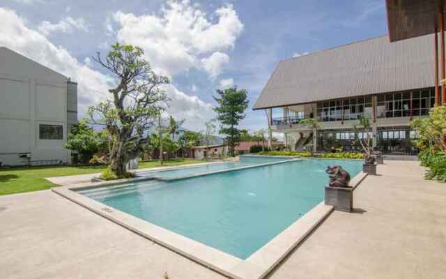 Aster Hotel & Restaurant