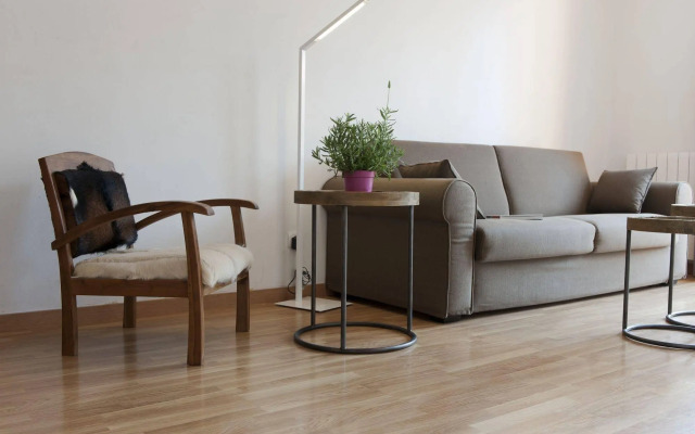 MH Apartments Liceo