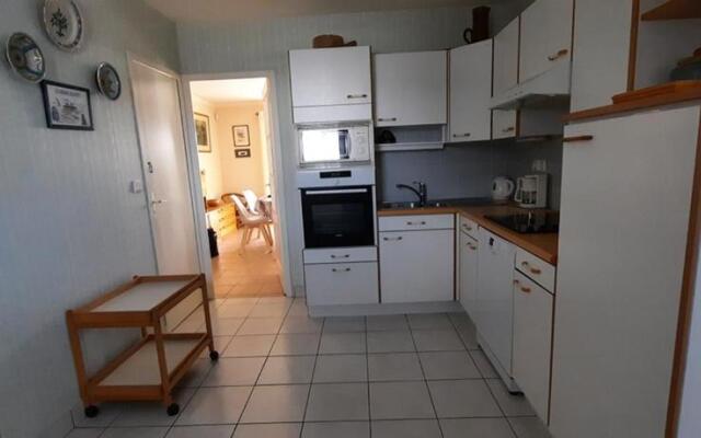 Sumptuous Holiday House Near The Beaches