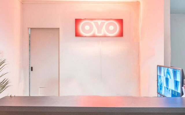 Sandang Residence by OYO Rooms