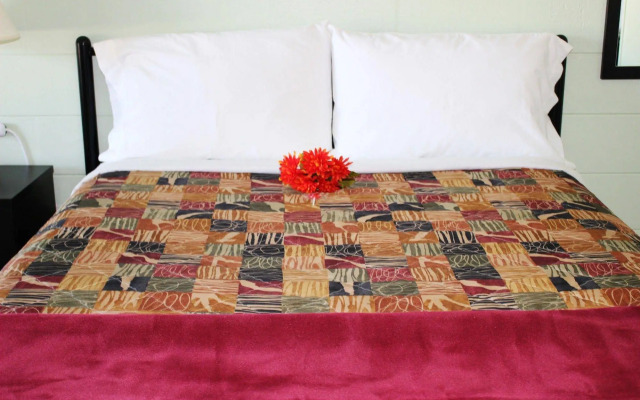 Sunshine Inn & Suites Venice, FL