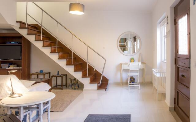 B34 - Central Townhouse in Lagos