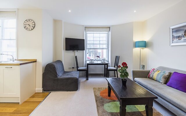 2 bed Fulham broadway apartment